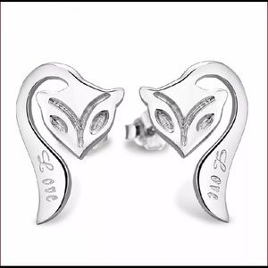 18k White Gold Plated Fox stud Earrings